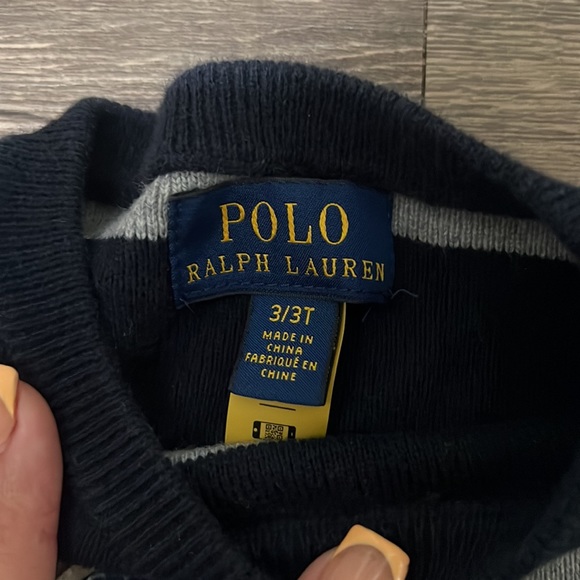 Polo sweater - Picture 2 of 2